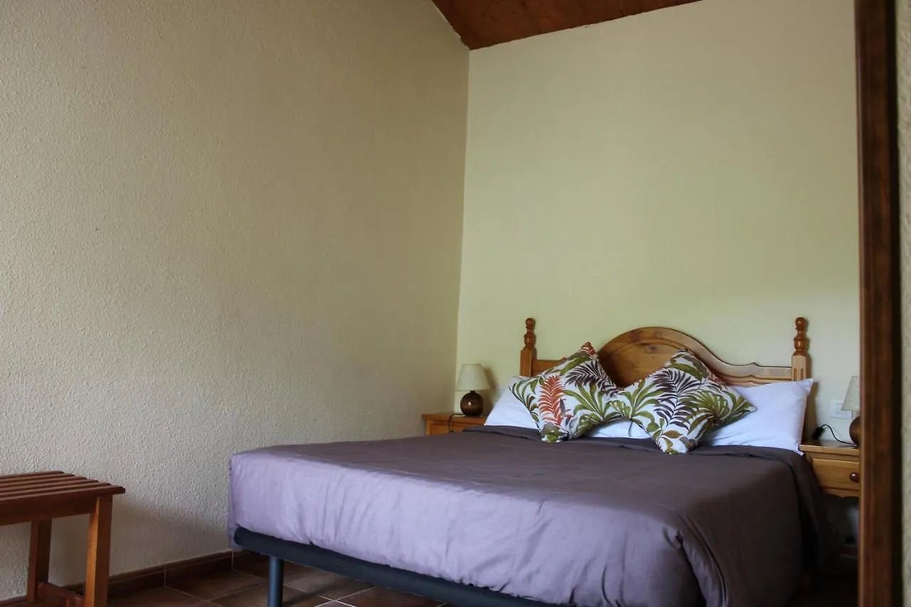 Bed and Breakfast Casa Teresina La Plana de Mont-Ros Отель типа 