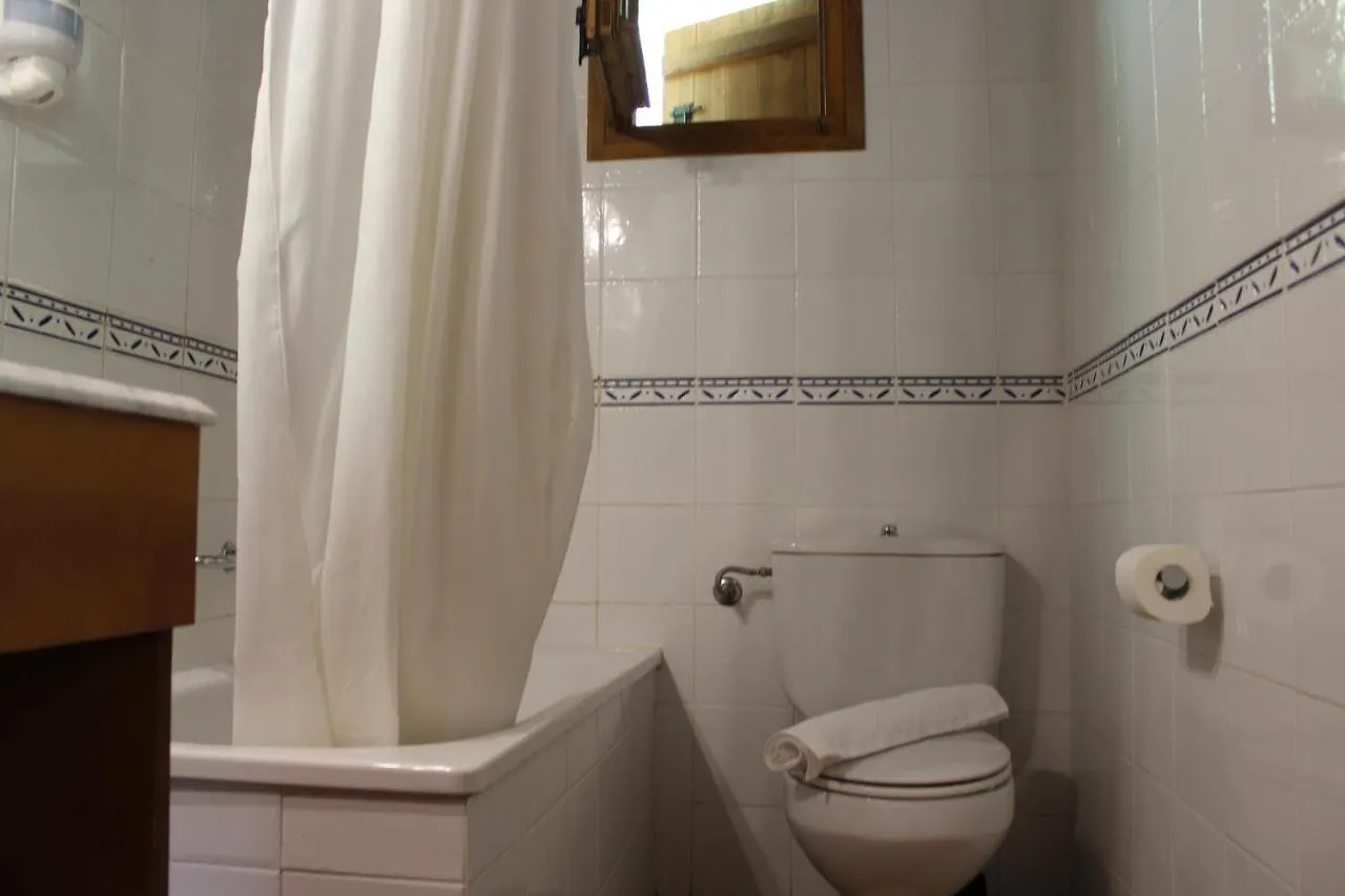 Bed and Breakfast Casa Teresina La Plana de Mont-Ros 0*,